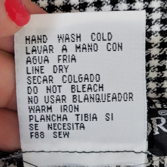 Vintage Sag Harbor Black Checkered Print High Waisted Wide Leg Shorts Size 14 - Picture 7 of 7